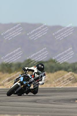 media/Oct-13-2025-Moto Forza (Mon) [[a66d839500]]/4-C Group/Session 3 (Turn 16)/